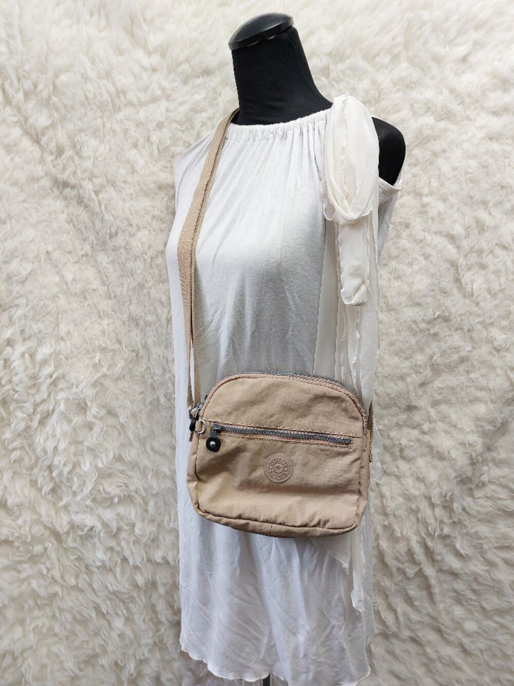 Kipling Beige Keefe Crossbody Bag Nylon Multi Zip Messenger Travel Sling